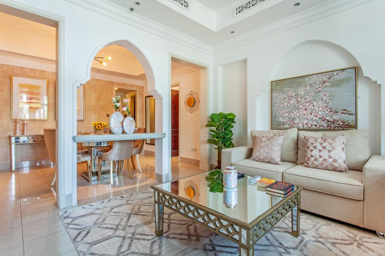 Bnbmehomes - Traditional Meets Modern In Downtown - 5041 Dubai Exterior photo