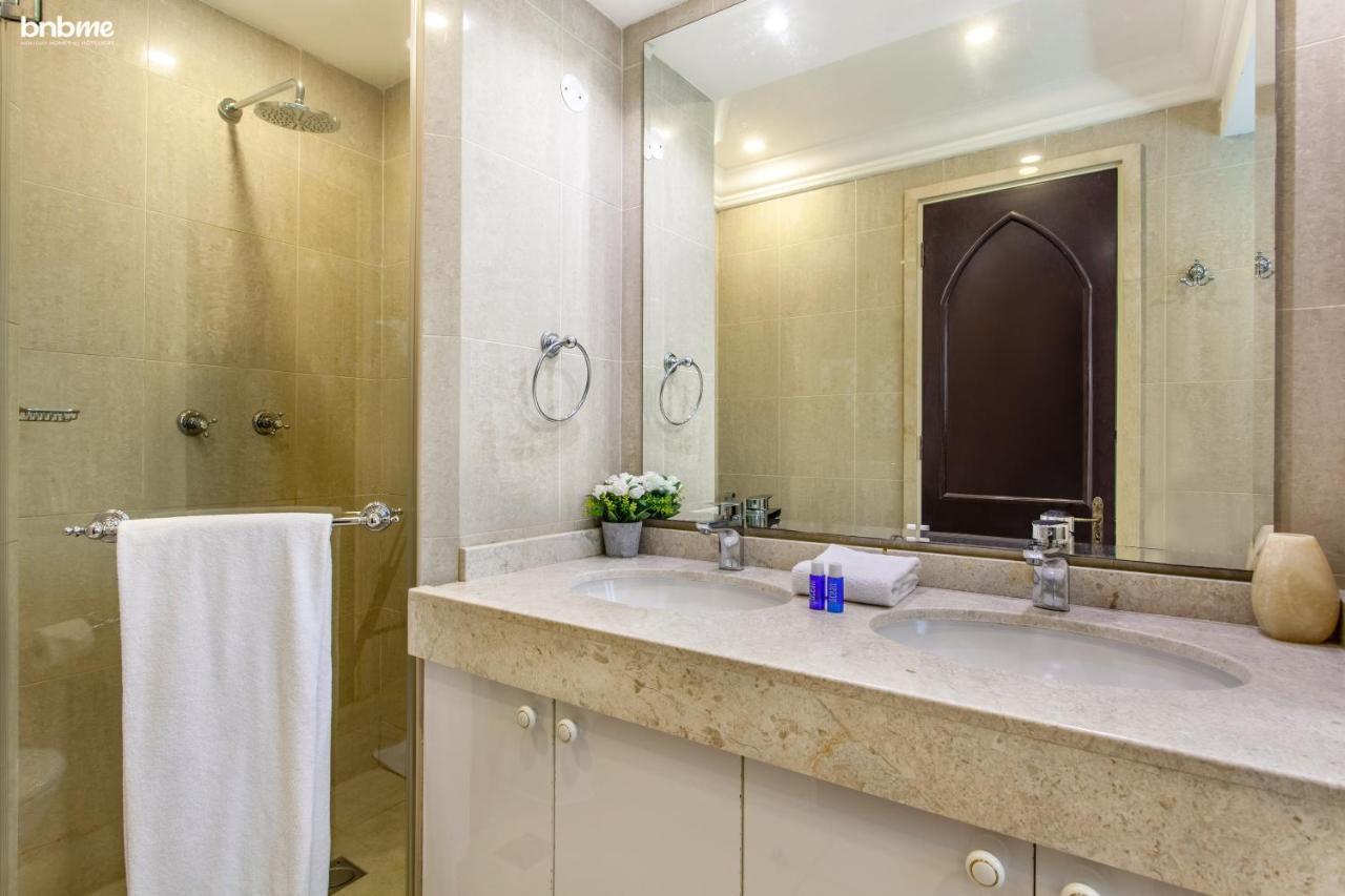 Bnbmehomes - Traditional Meets Modern In Downtown - 5041 Dubai Exterior photo
